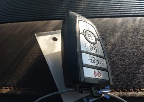 2025 Ford F-150 King Ranch from USA, damaged, VIN 1FTFW6L84SFA23181